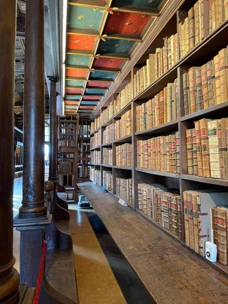 ボドリアン図書館/ハンフリー公爵の図書館の本棚拡大