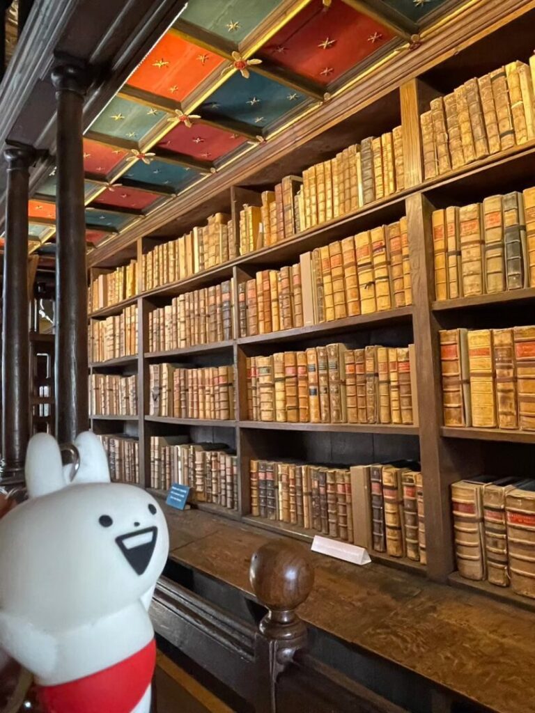 ボドリアン図書館/ハンフリー公爵の図書館で記念撮影