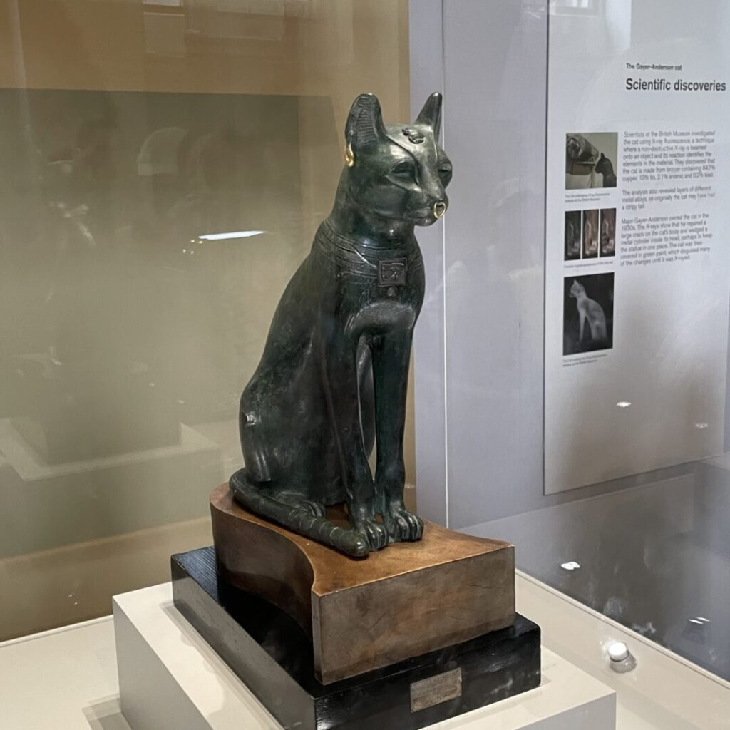 大英博物館ガイヤー・アンダーソン猫