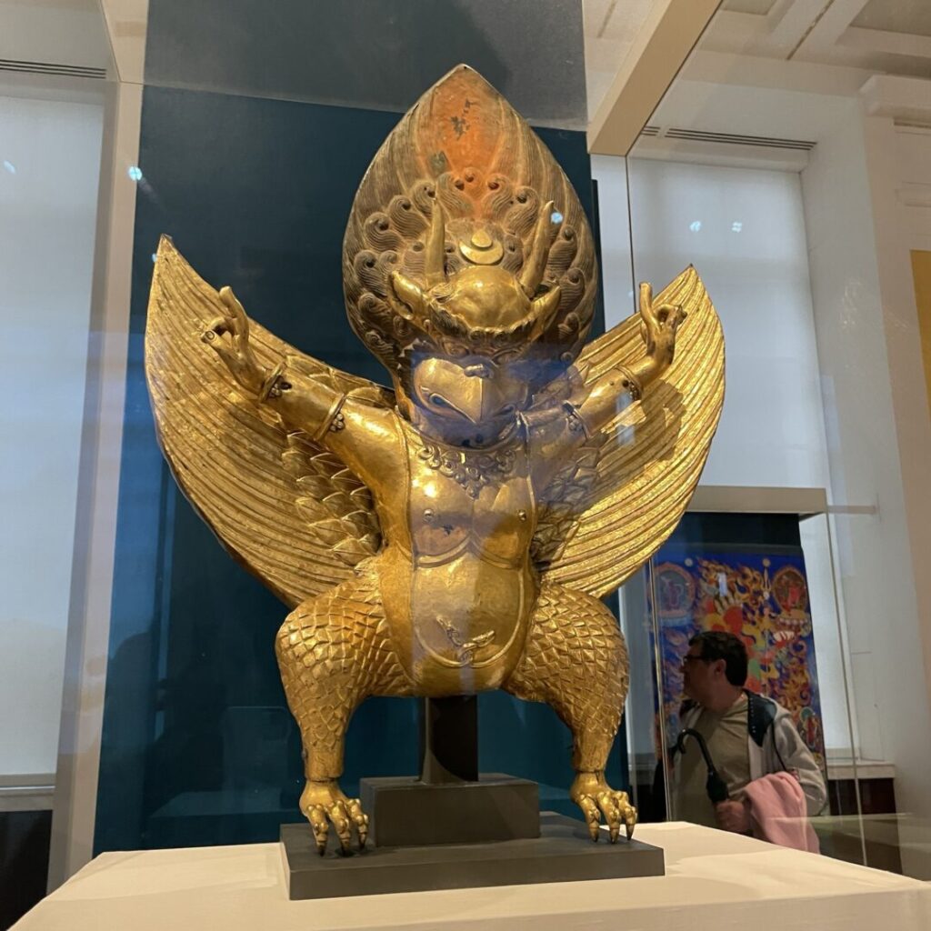 大英博物館ガルーダ像