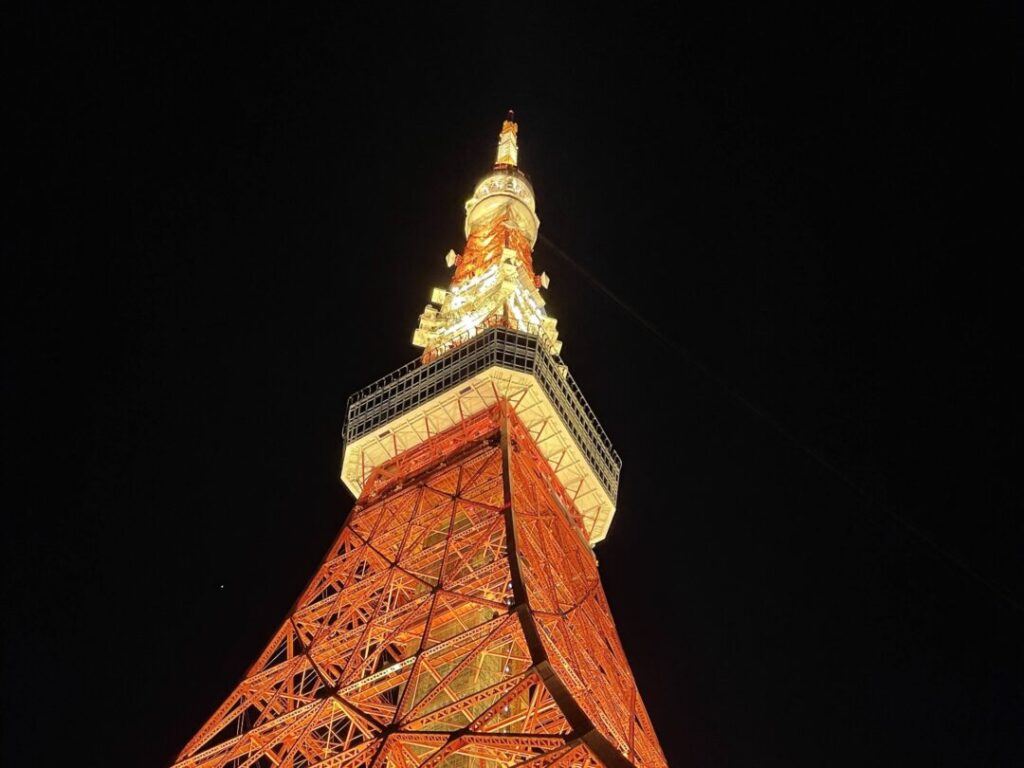Tokyo Tower at night